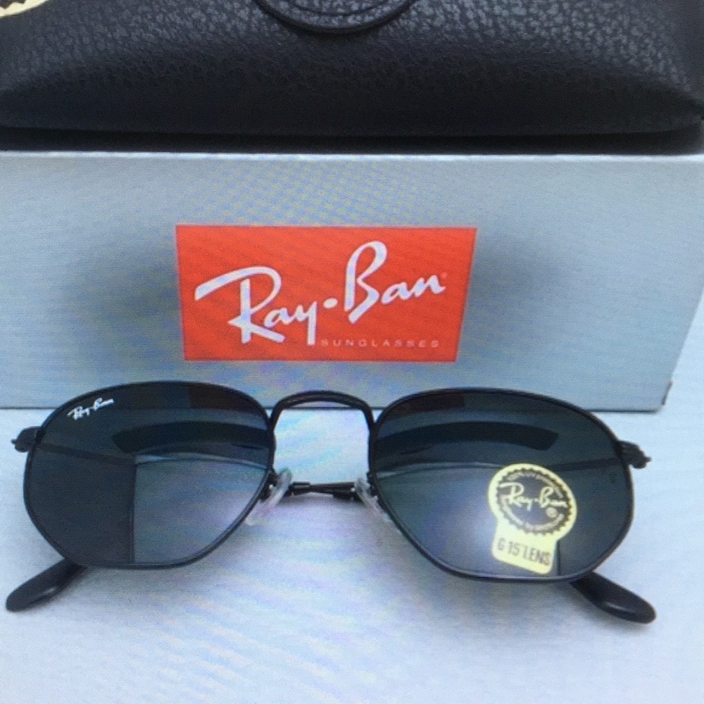 Ray-Ban Black Aviator Sunglasses